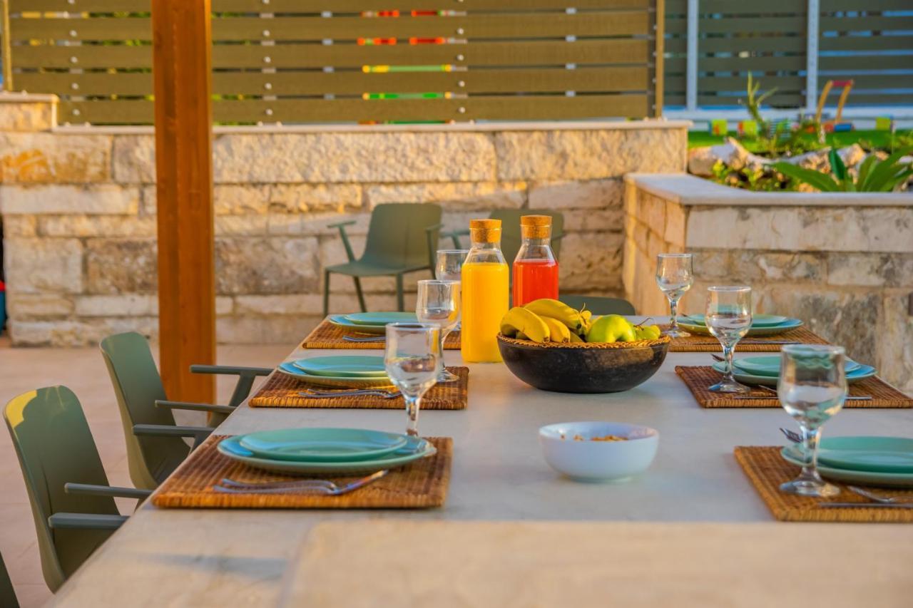Estella Villa With Pool, Children Area, Bbq & Magnificent Views! Астерион Экстерьер фото